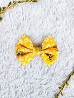 Bumblebee Bliss Bow
