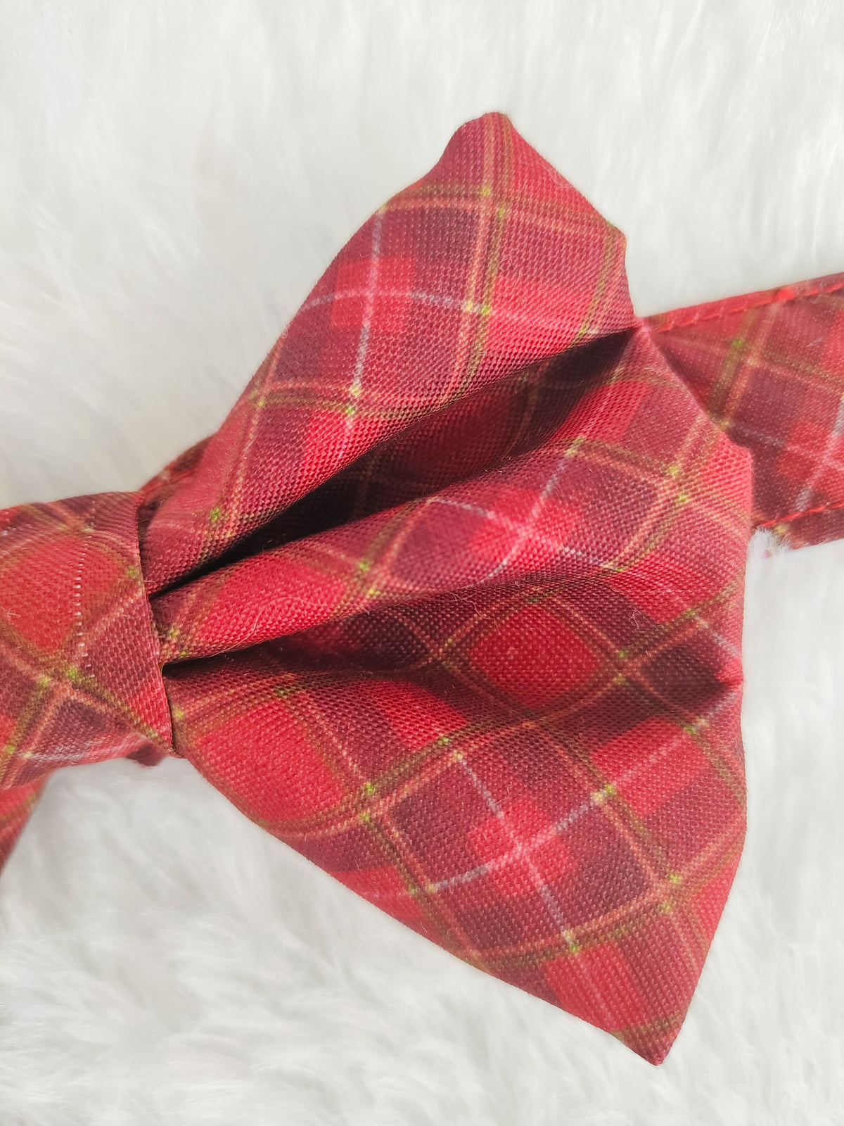 Holiday Plaid Classic Bowtie